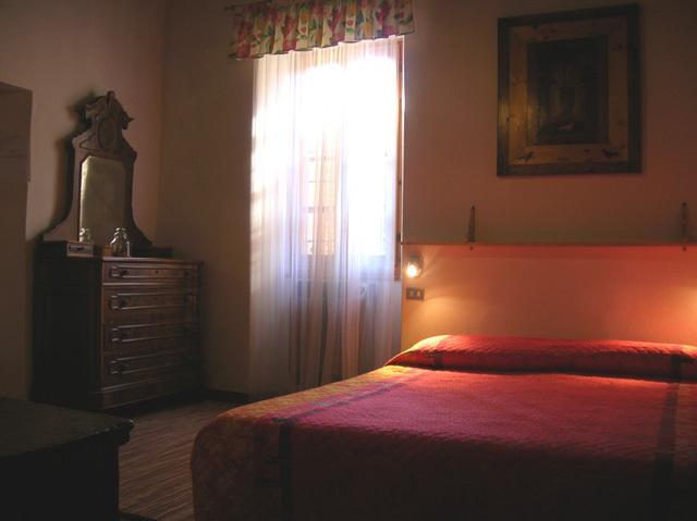 Bed and Breakfast Le Camelie Brissago-Valtravaglia Pokój zdjęcie